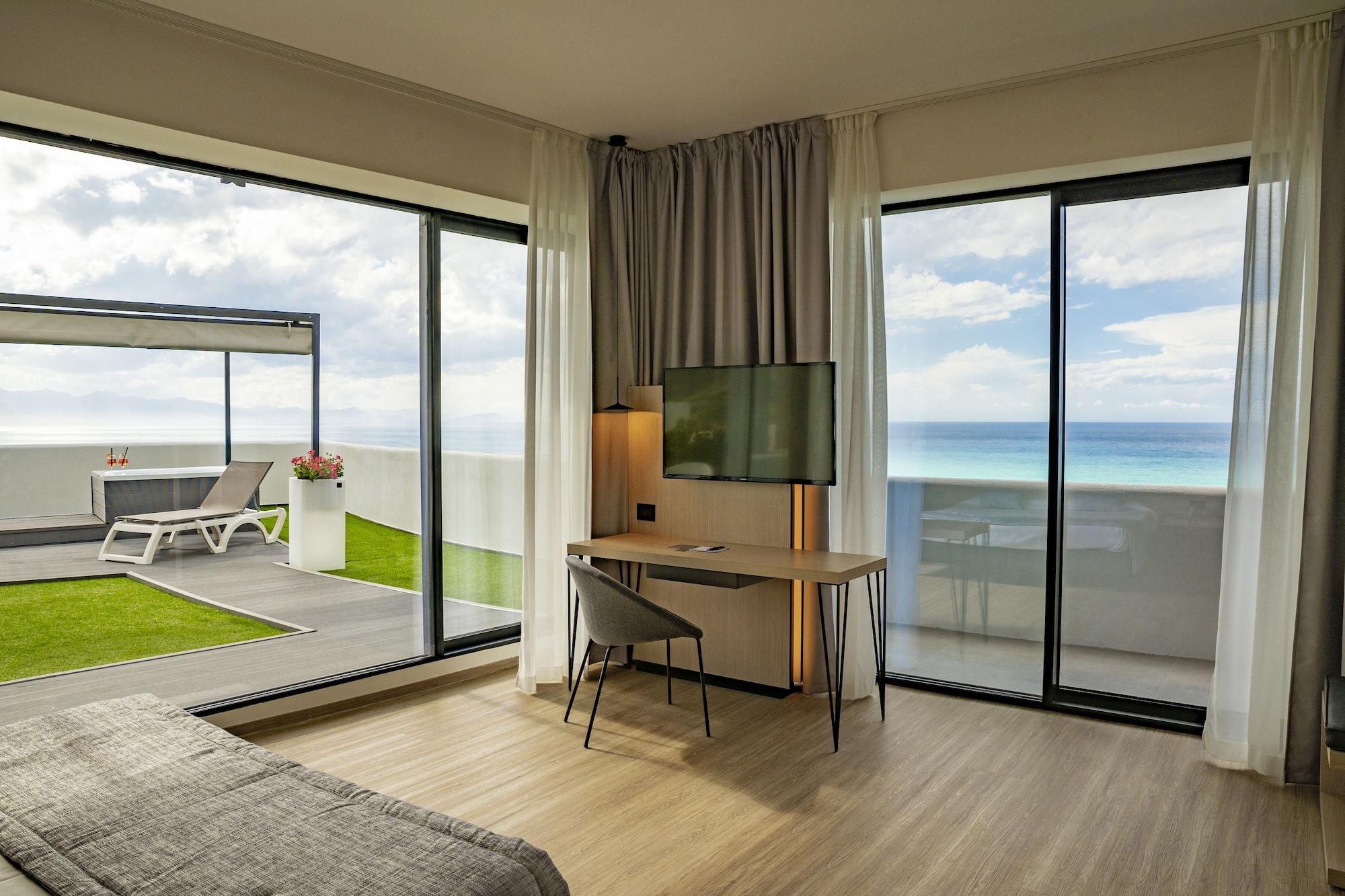 Hotel Costa Verde 切法卢 外观 照片