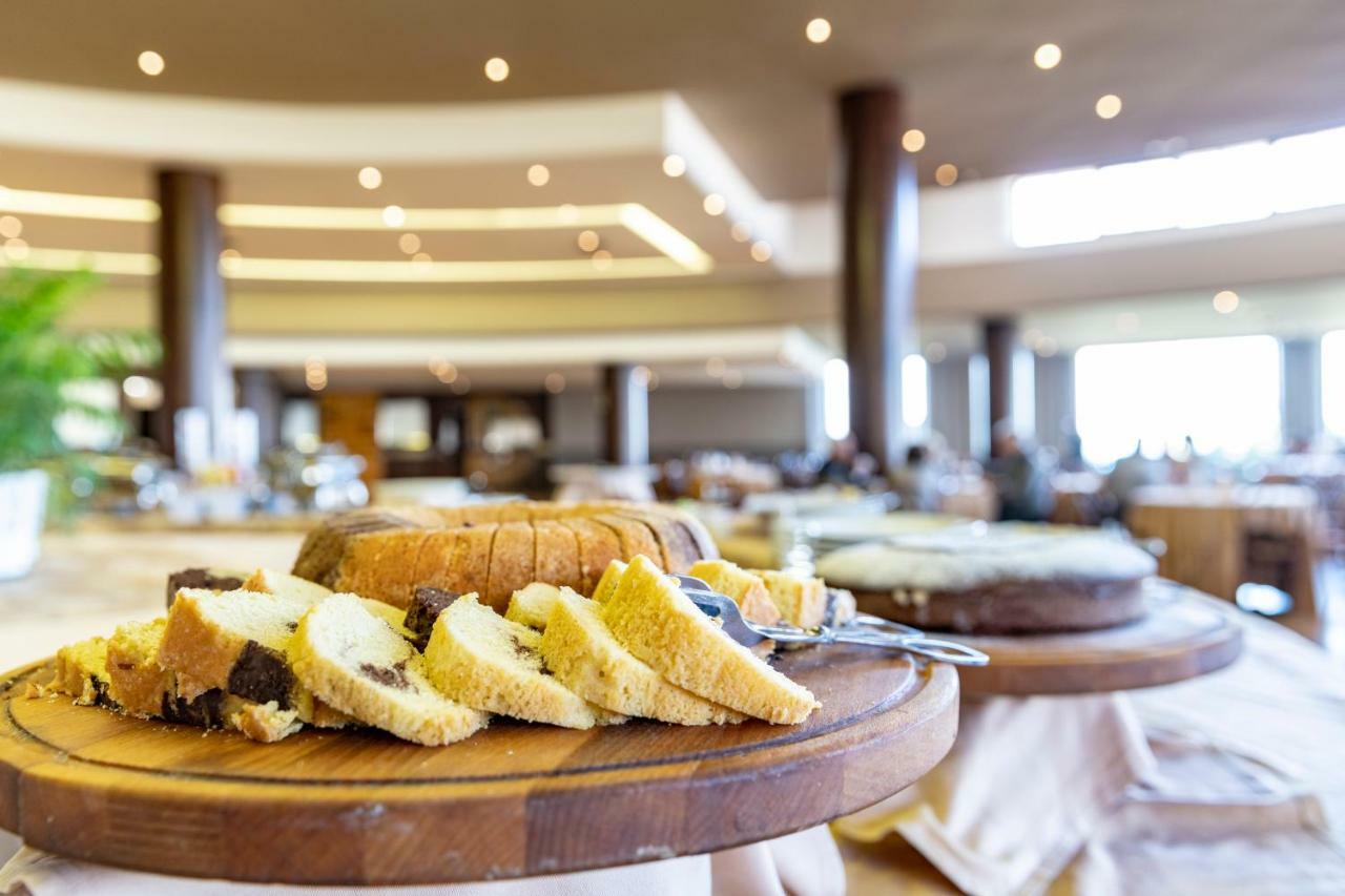 Hotel Costa Verde 切法卢 外观 照片